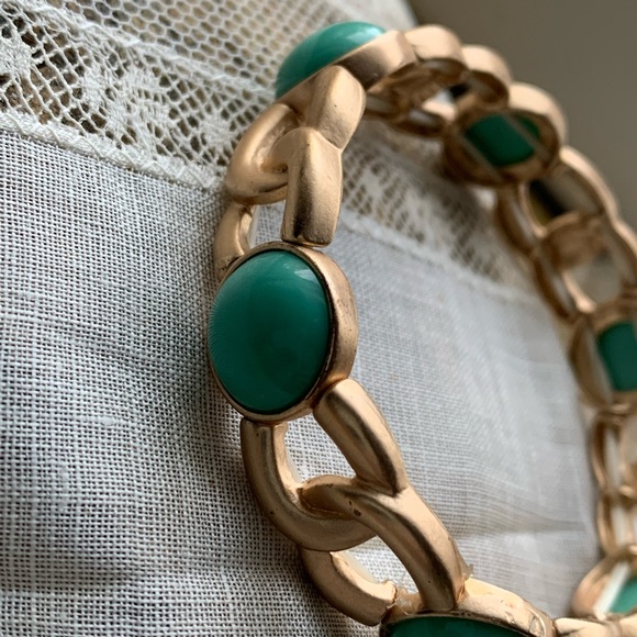 Matte Gold & Turquoise Green Bead Stretch Fashion Bracelet Woman’s Jewelry - Picture 4 of 5